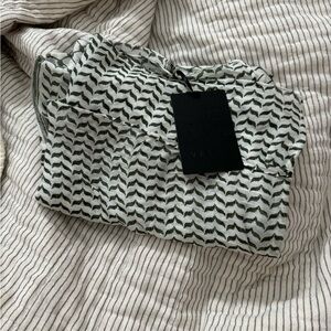 Vela kuffeyiah modal hijab